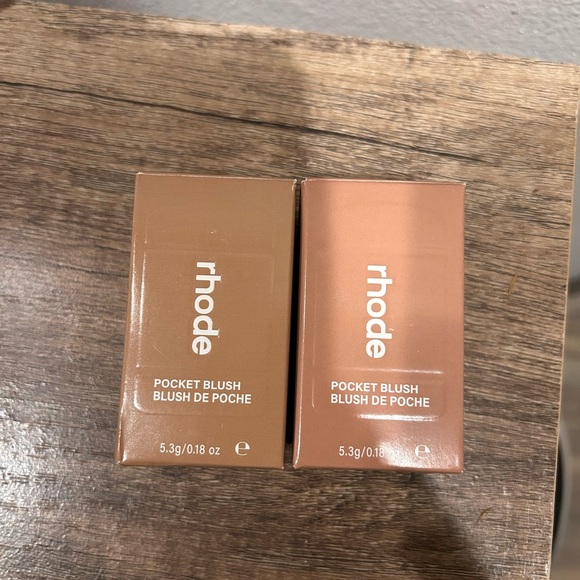BUNDLE of 2 NEW IN BOX RHODE Pocket Blush - Picture 2 of 3